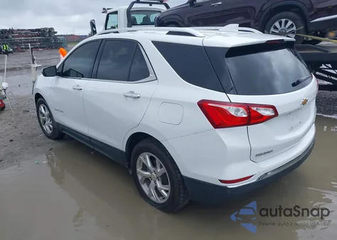 2018 Chevrolet Equinox Premier z USA, uszkodzony, nr VIN 3GNAXMEV5JS625149